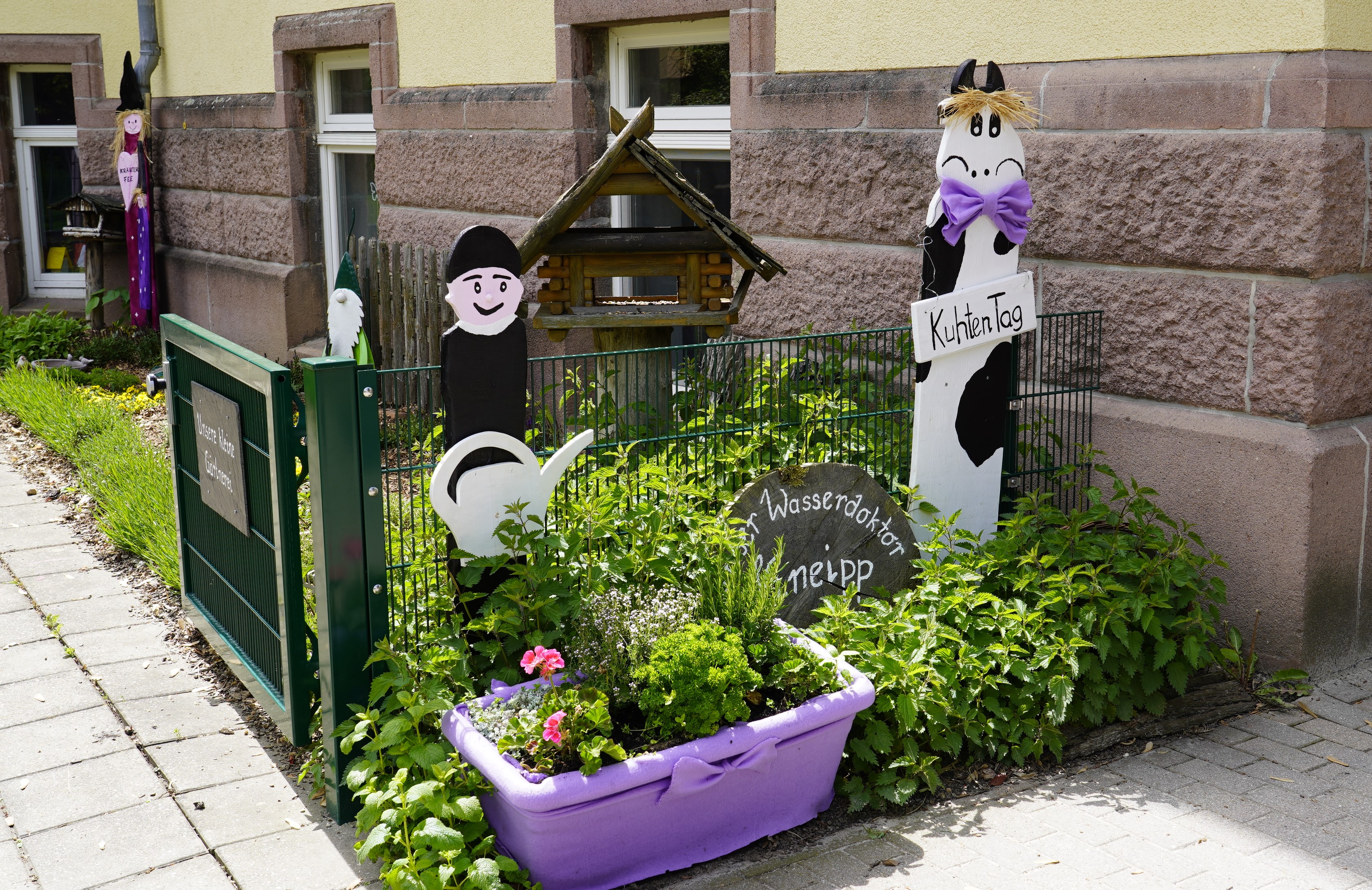 Außenanlage 10