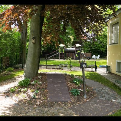 Außenanlage 18