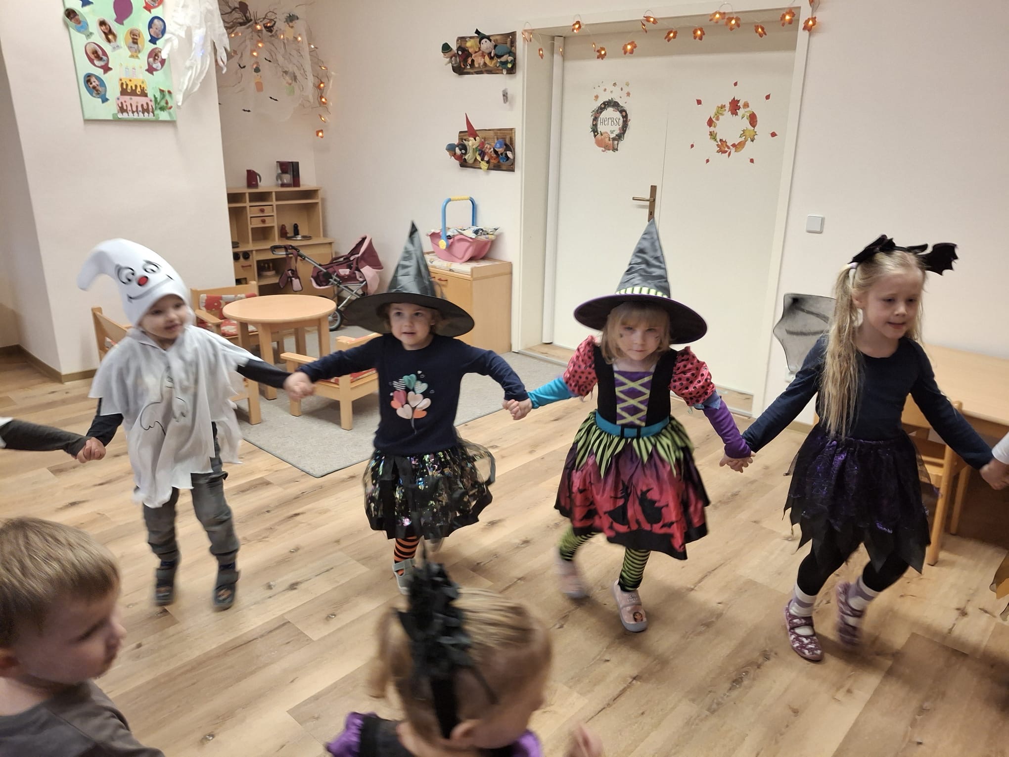 b2e1be8a 4caa 4a4f 9768 5f36a8c0180a